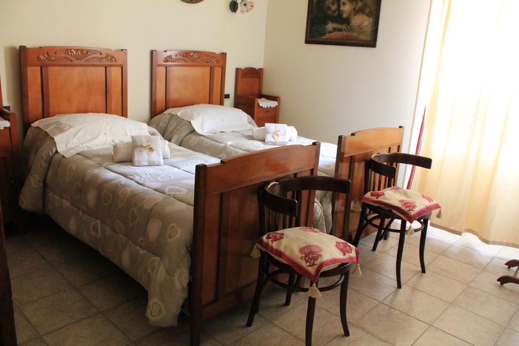 Hotel Da Agnese Locazioni Brevi Cagliari Habitación foto
